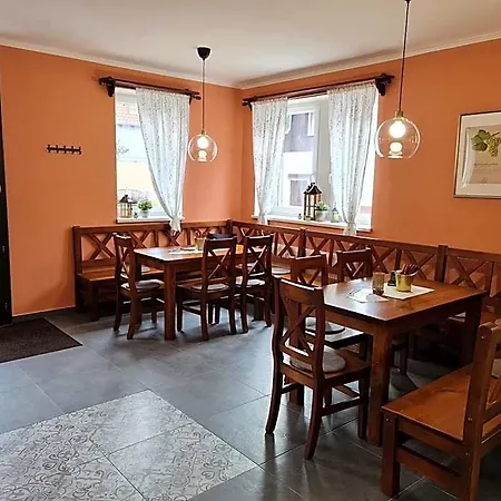 & Restaurace Pizzerie Jasany Ξενοδοχείο Novy Saldorf