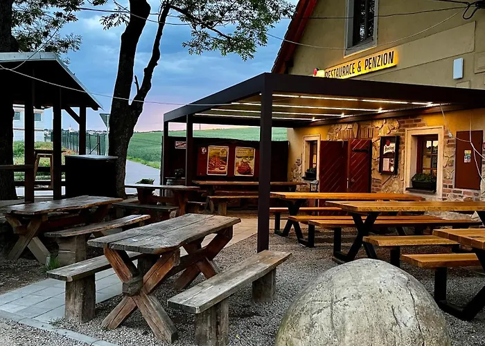& Restaurace Pizzerie Jasany 3*